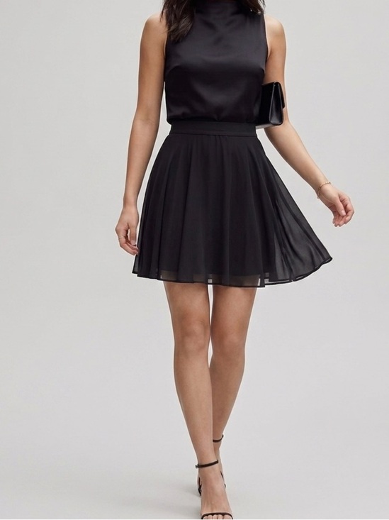 Babaton Dresses & Skirts - Aritzia Babaton Black Mini Skirt / vintage